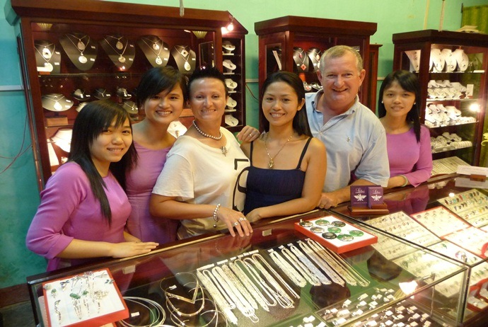 shopping in Hoi An