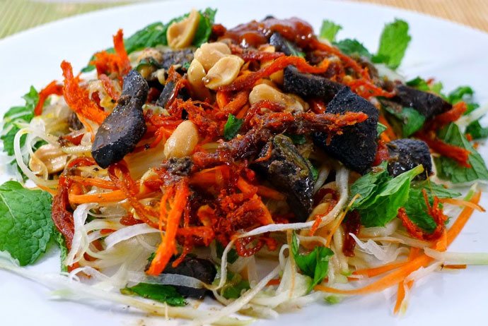 goi kho bo – dried beef salad