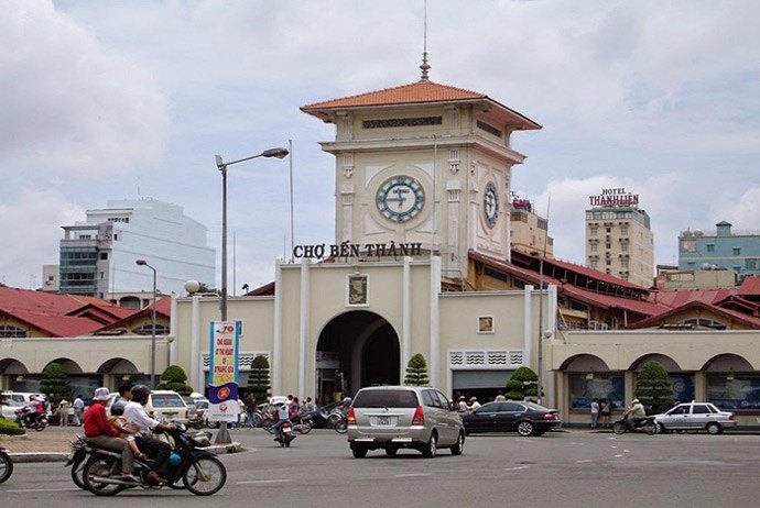 shopping in Ho Chi Minh