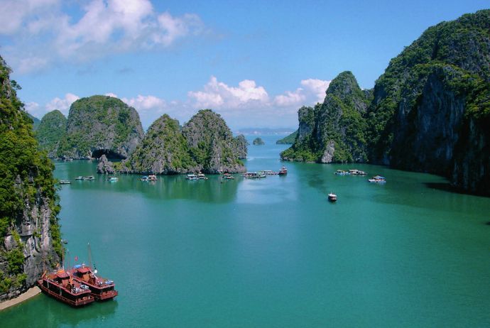 Halong Bay attractions