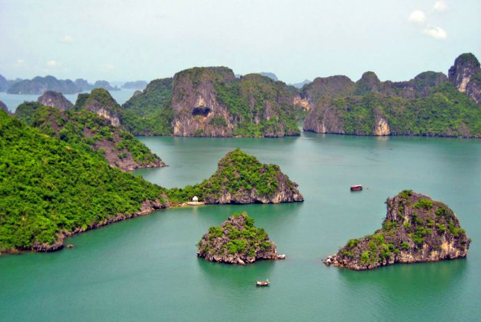 Halong Bay attractions