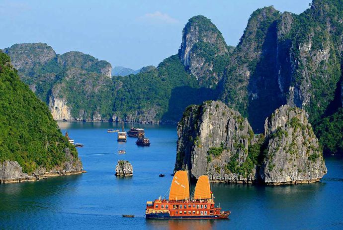 Halong Bay attractions