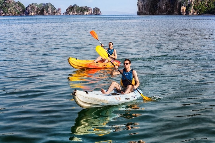 things to do in halong bay