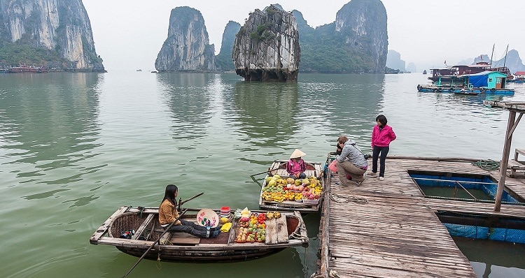 things to do in halong bay - shopping in halong bay