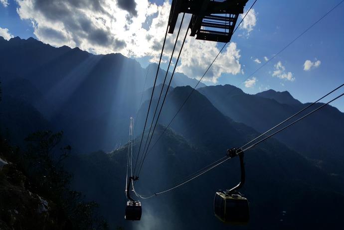 Sapa, a gateway to tribe people with new longest cable car to Fansipan