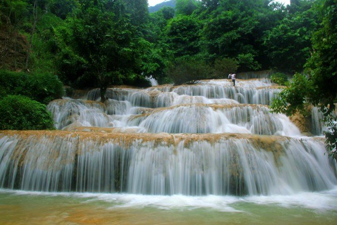 most beautiful waterfalls in Vietnam 