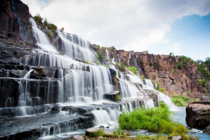 most beautiful waterfalls in Vietnam 