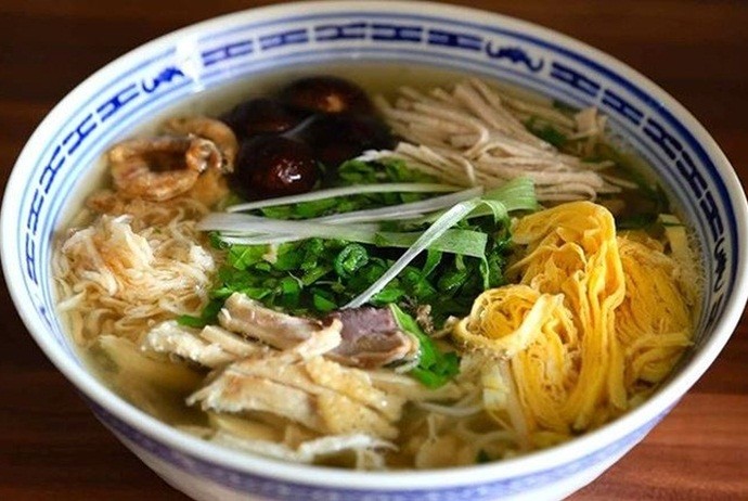 vietnamese combo vermicelli soup - bun thang 144d2 giang vo