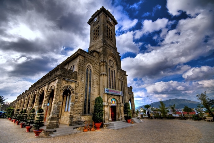 nha trang cathedral - govisitnhatrang