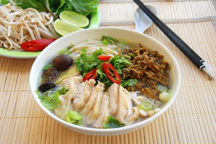 vietnamese musk duck noodle soup