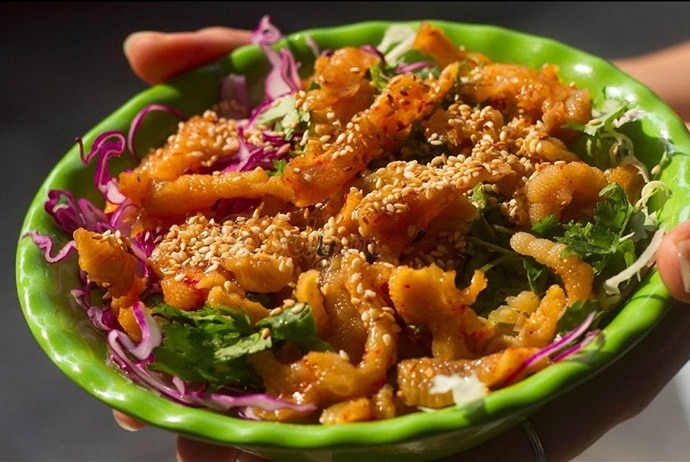 boneless chicken feet salad - che xoan on cau giay street