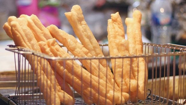 hot finger-shaped soufflé hanoi