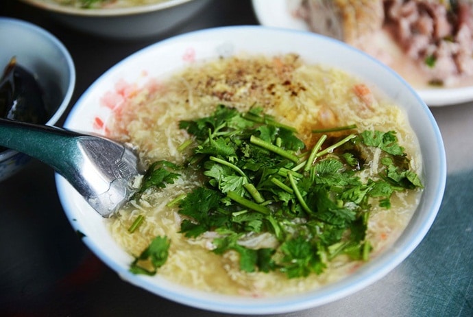 vietnamese crab soup - sup cua on chau long street