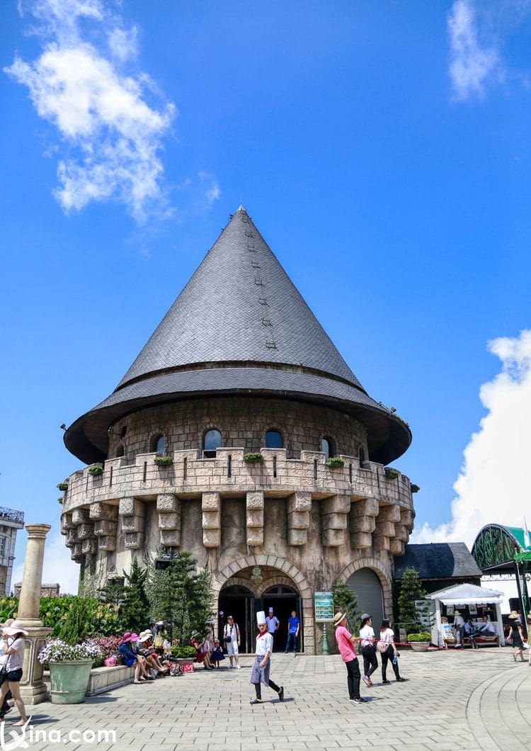 vietnam photos - ba na hills in summer