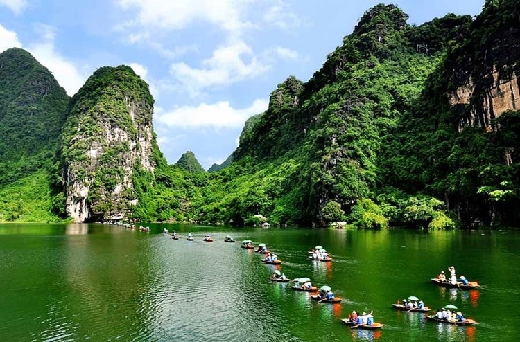 what are attractions in trang an ecotourism complex vietnam photos - trang an ecotourism complex