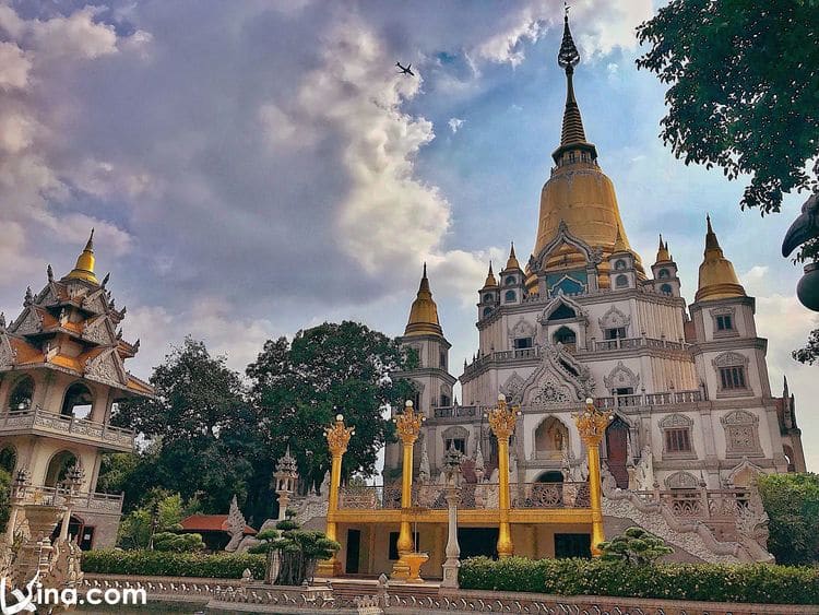 vietnam photos – buu long pagoda photos