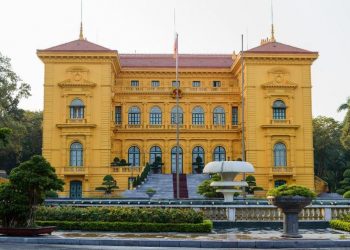 vietnam photos - presidential palace historical site