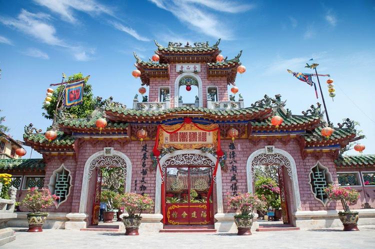 vietnam photos - chinese assembly halls in hoi an