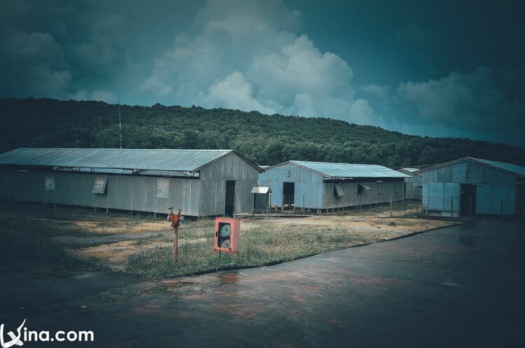 vietnam photos - phu quoc prison photos