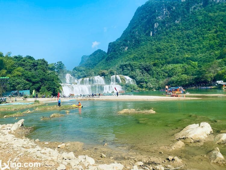 vietnam photos - beautiful ban gioc waterfall photos