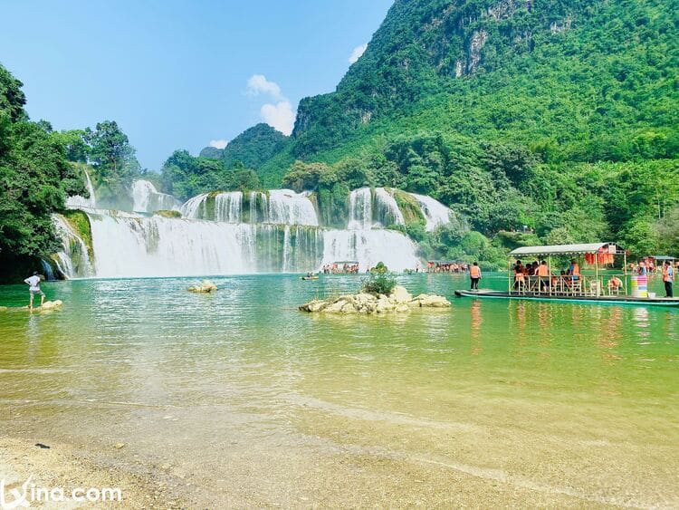 vietnam photos - beautiful ban gioc waterfall photos