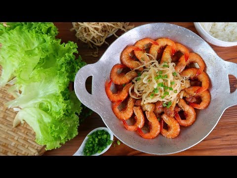 Vietnamese Braised Shrimp And Pork With Pickled Radish Recipe