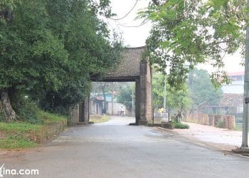 vietnam photos - duong lam ancient village photos