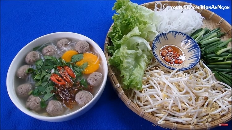 vietnamese rice noodles with beef meatballs recipe